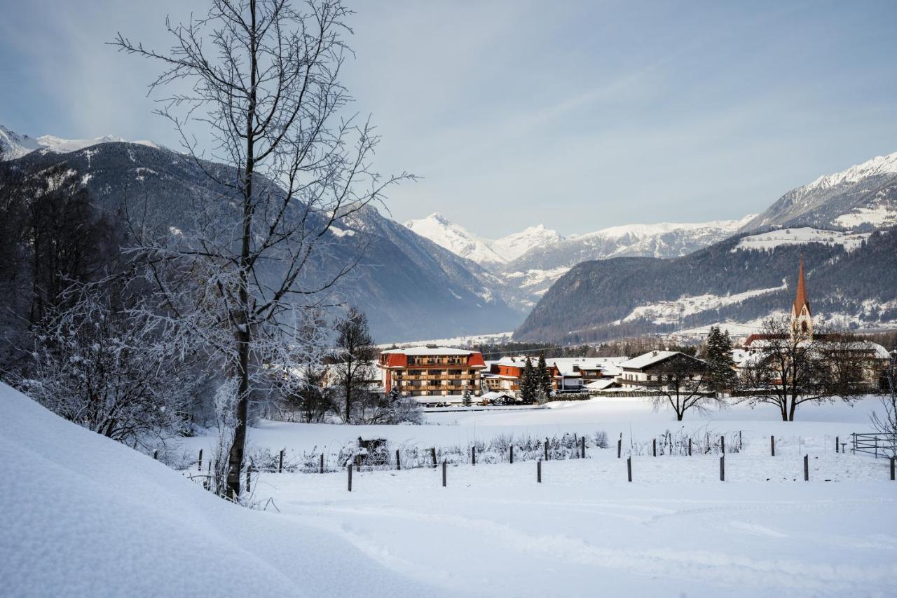 Hotel Reischach ブルーニコ エクステリア 写真