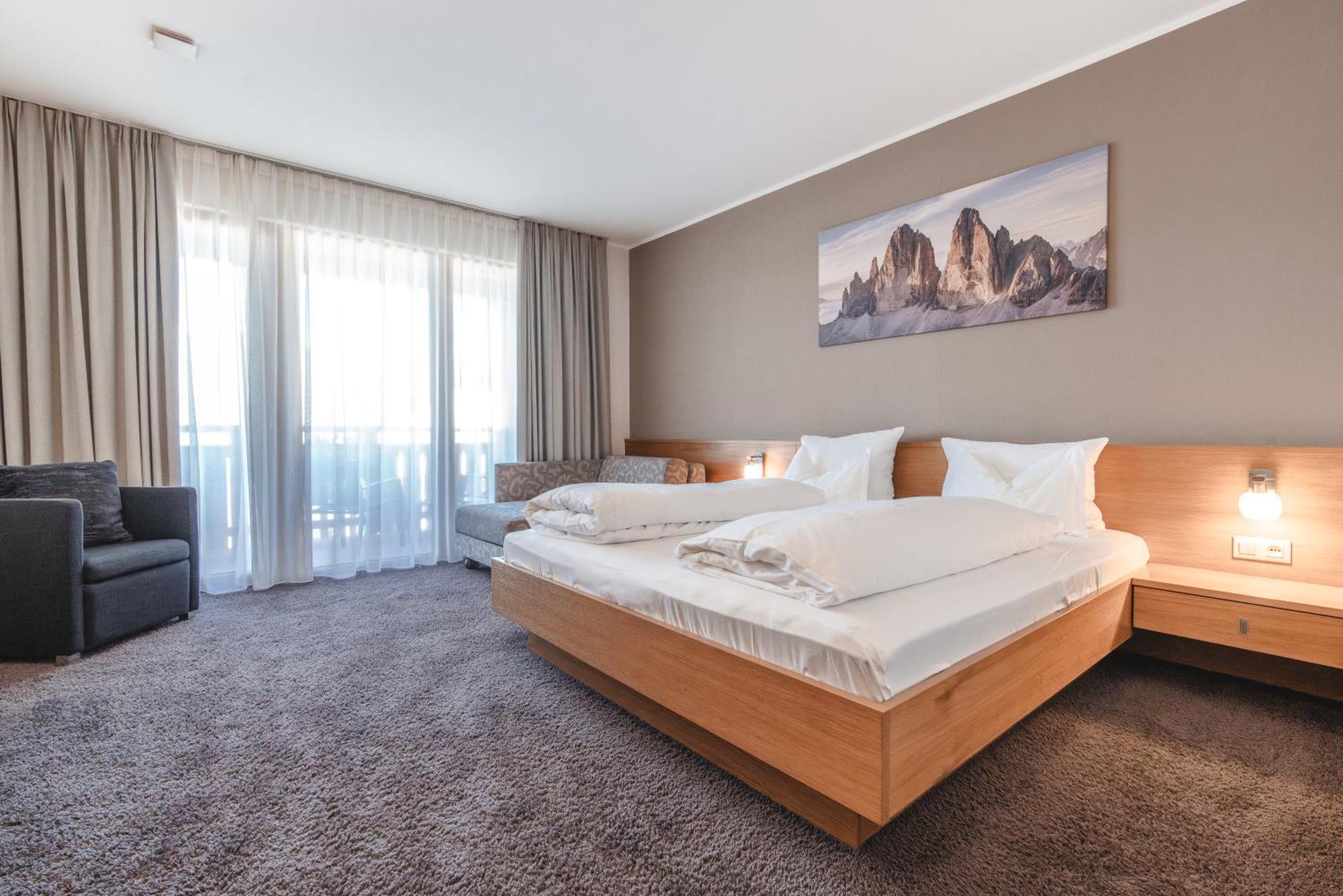 Hotel Reischach ブルーニコ エクステリア 写真