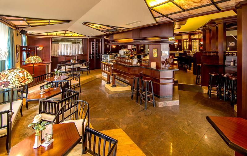 Hotel Reischach ブルーニコ エクステリア 写真